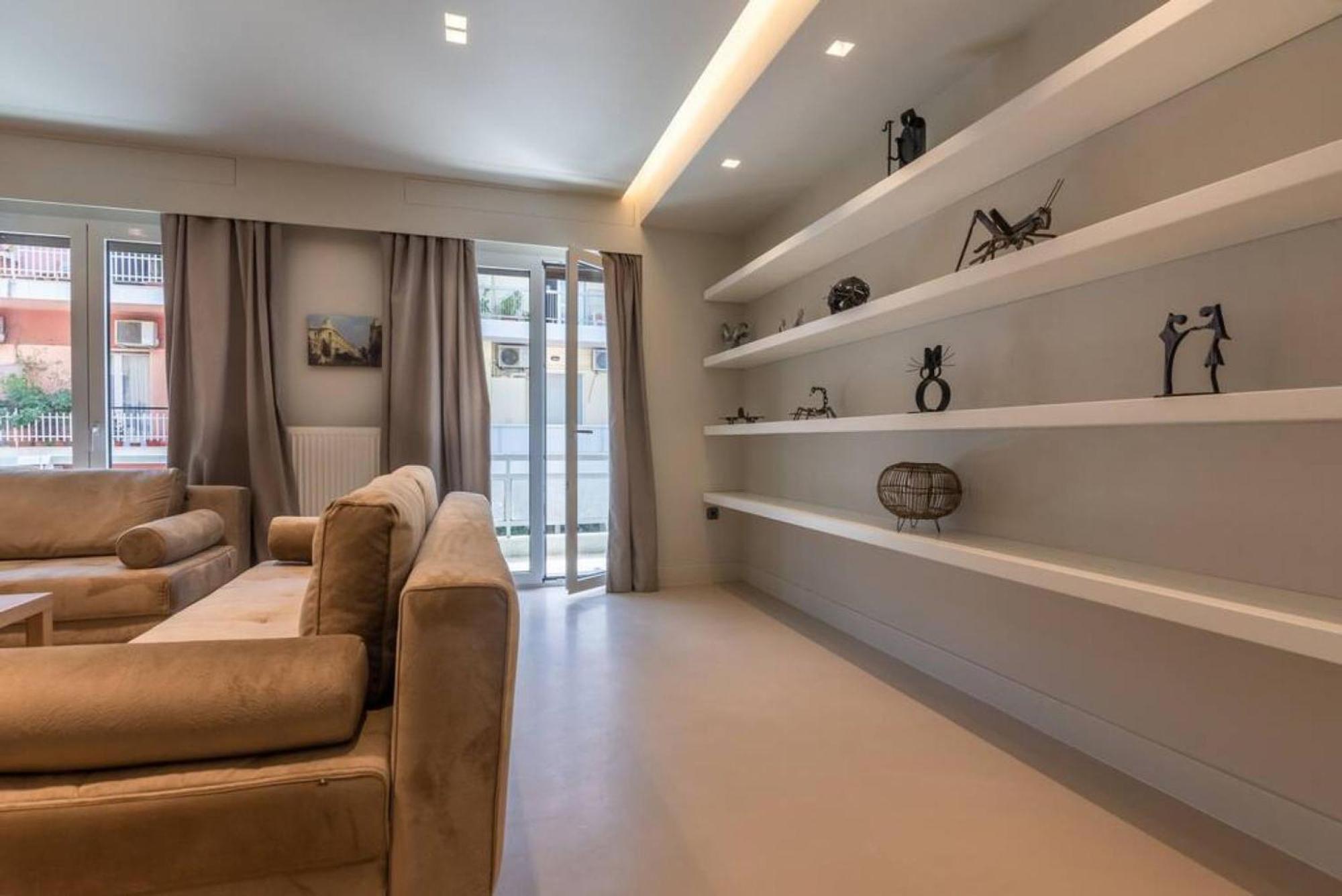 Luxurious Apartment In Acropolis Атина Екстериор снимка