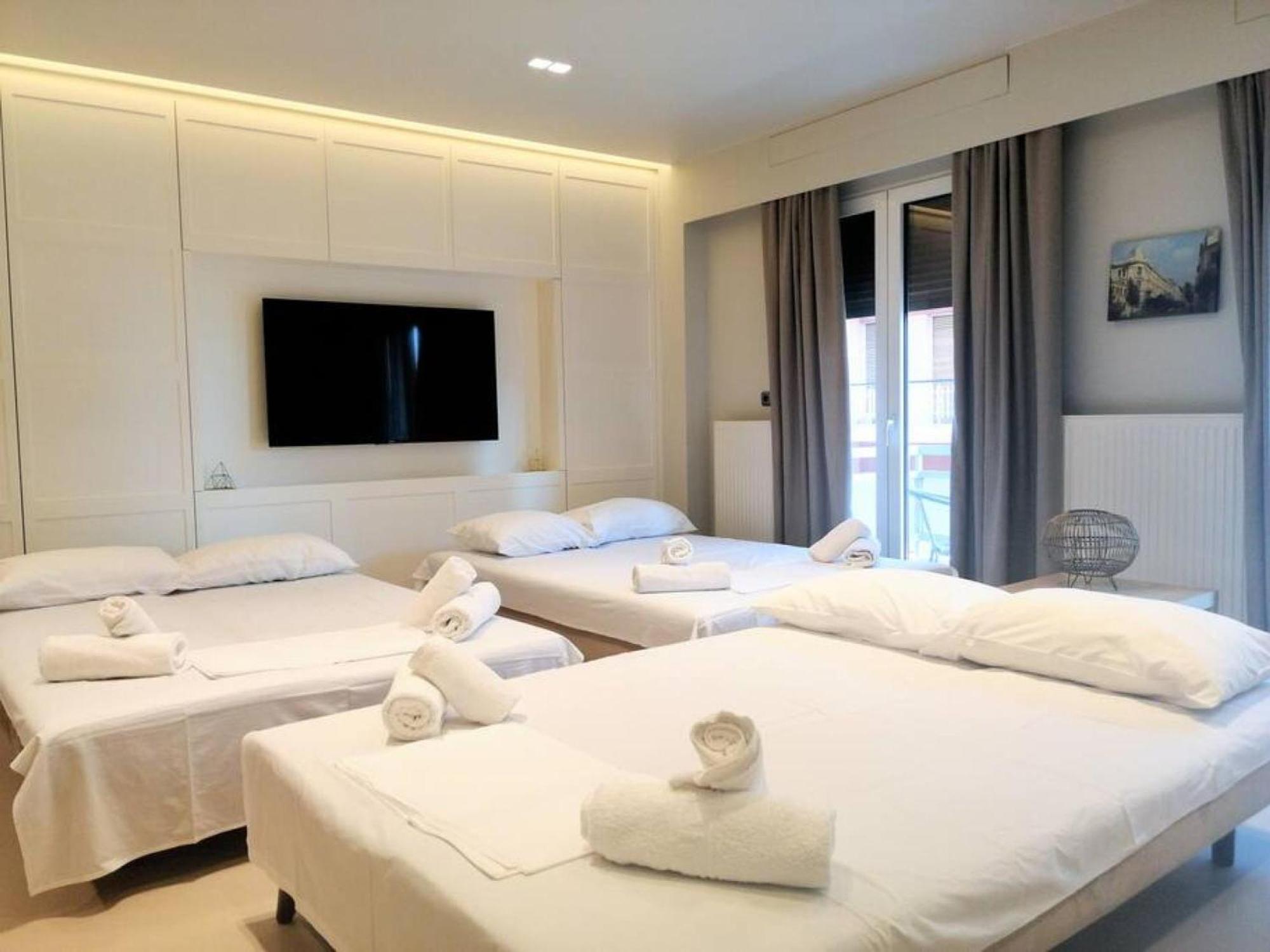 Luxurious Apartment In Acropolis Атина Екстериор снимка