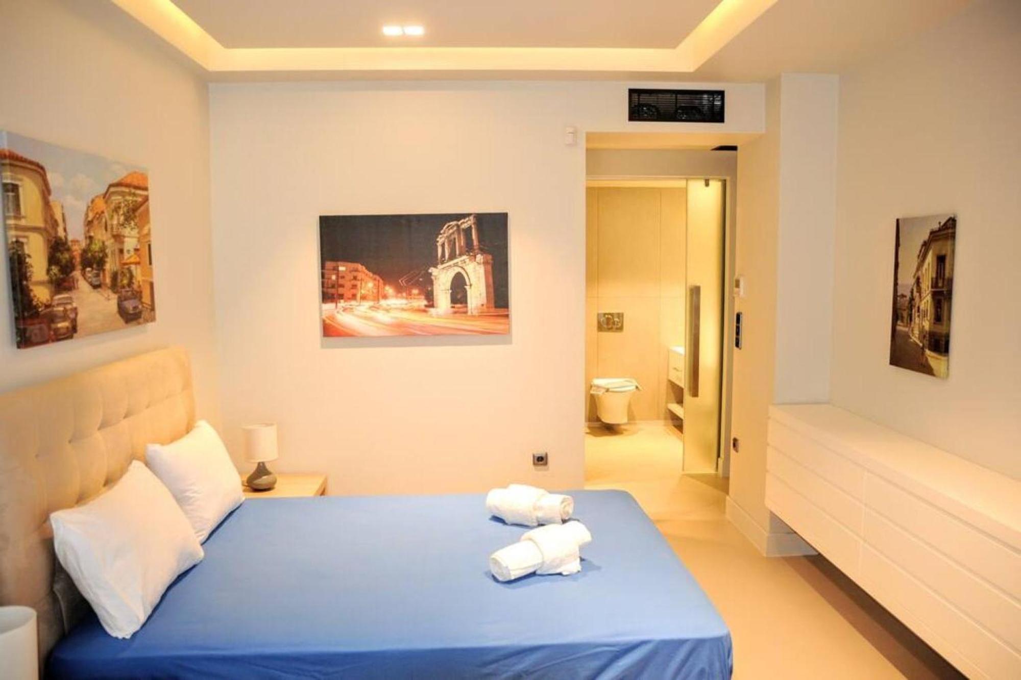 Luxurious Apartment In Acropolis Атина Екстериор снимка