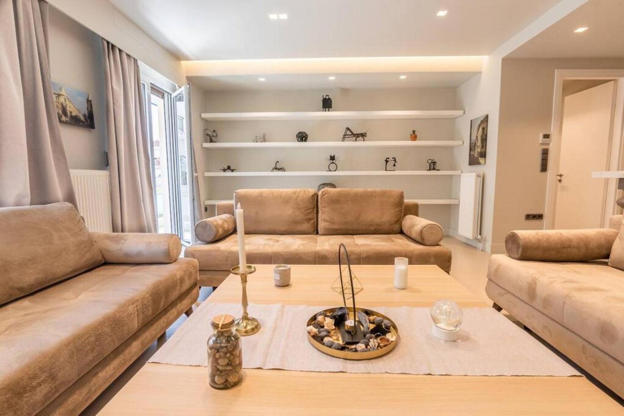 Luxurious Apartment In Acropolis Атина Екстериор снимка