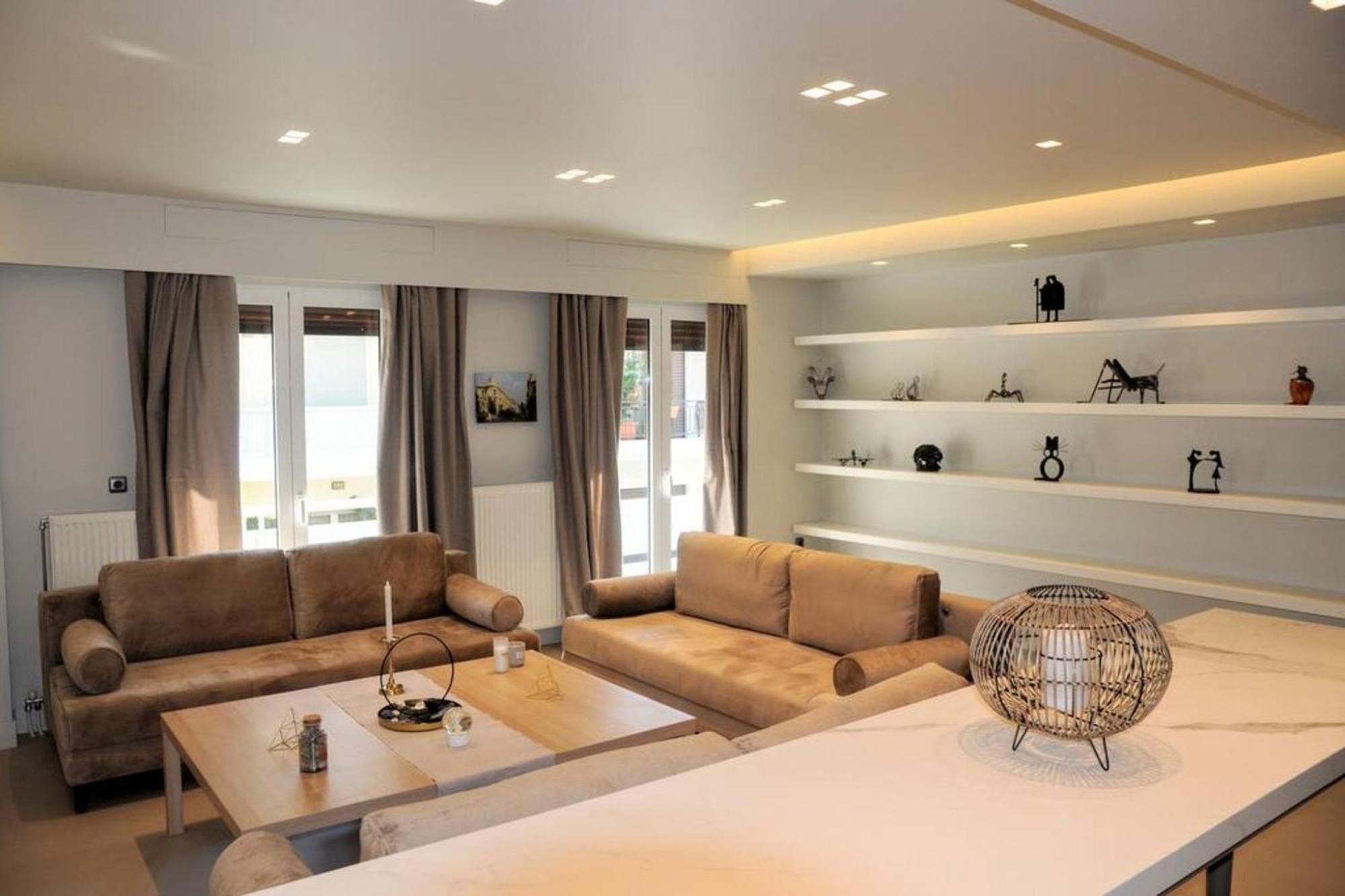 Luxurious Apartment In Acropolis Атина Екстериор снимка